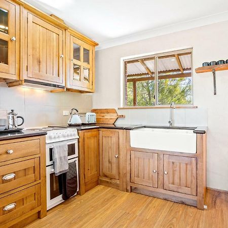 Braeside Cabin Two Alphitonia Central Tilba Extérieur photo