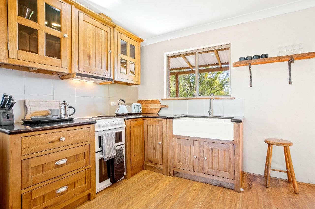 Braeside Cabin Two Alphitonia Central Tilba Extérieur photo