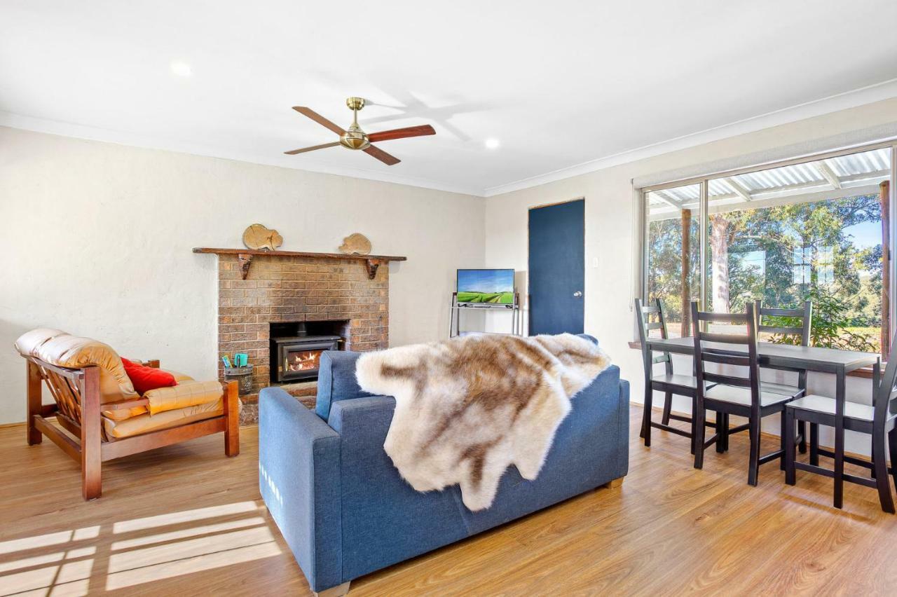 Braeside Cabin Two Alphitonia Central Tilba Extérieur photo